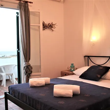 Casa Elea Naousa (Paros)