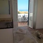 Casa Elea * Nausa