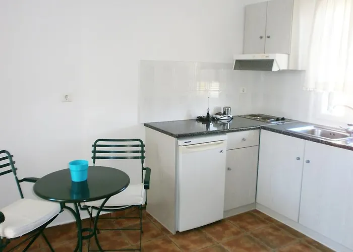 Casa Elea Naousa (Paros)